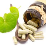 white vein thai kratom capsules